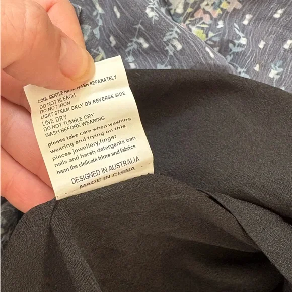 Elliatt Chance Dress - Picture 5 of 7